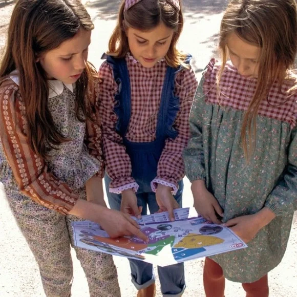 Minabay Kids Green Liberty Dress from a Barcelona | Size 6 - Picture 3 of 4